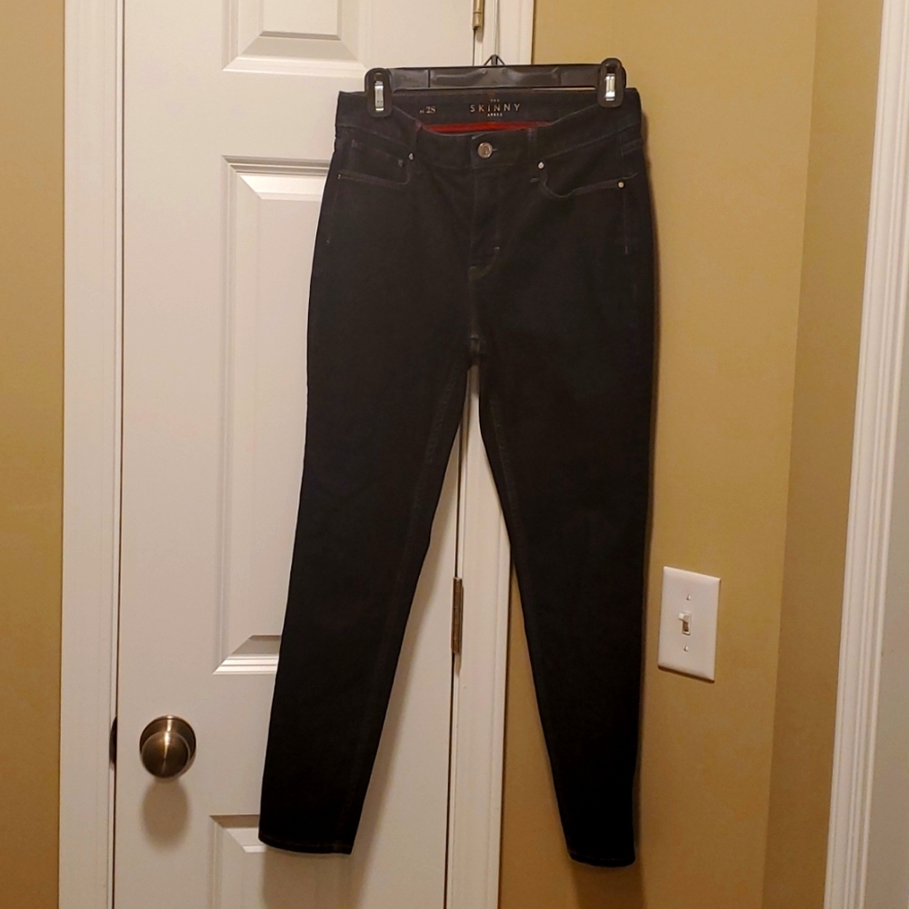 White House Black Market Dark Wash "The Skinny" Jeans Sz 2 Short